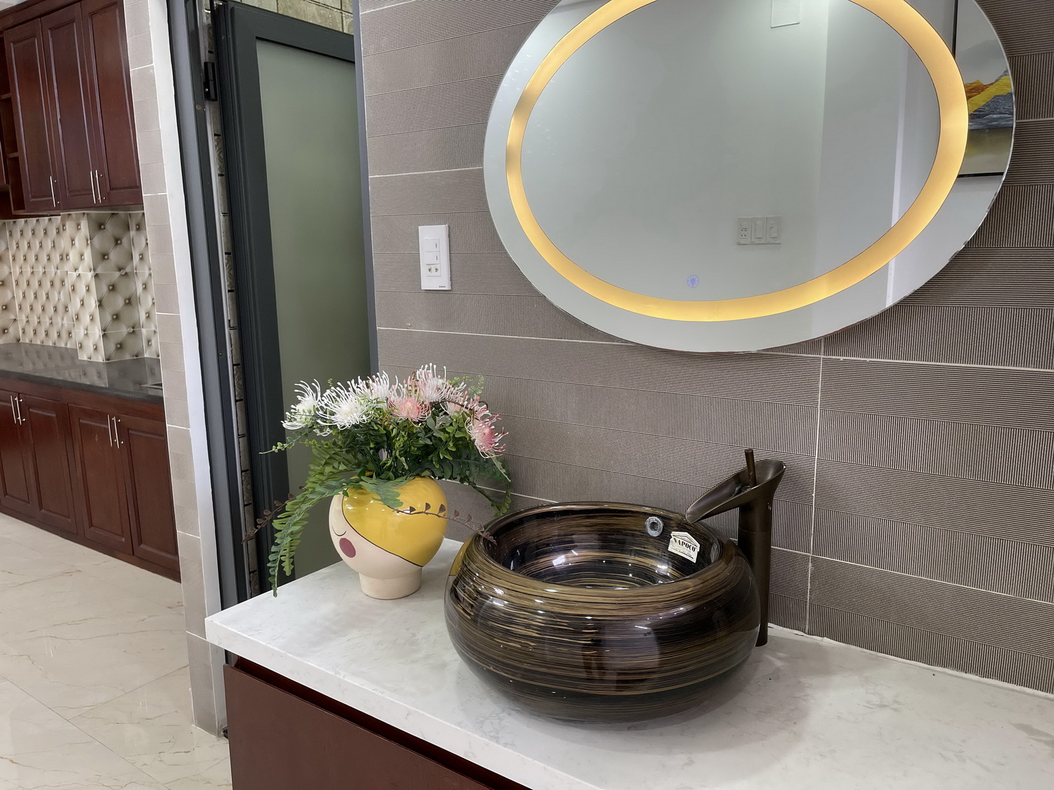 C.Chủ bán 4 lầu tk Singapore đẹp lung linh hẻm nhựa 8m - 240/24 Phạm Văn Chiêu - Hoa hồng 1% gửi AE
